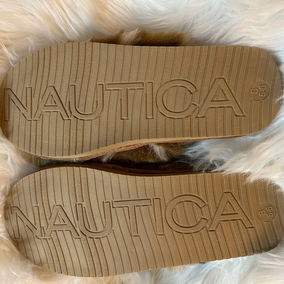 Nautical house slippers - Picture 2 of 2